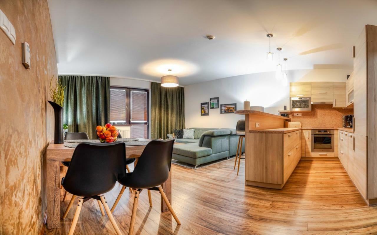 Apartman Lio - Free Garage Parking Tatranska Lomnica Ngoại thất bức ảnh
