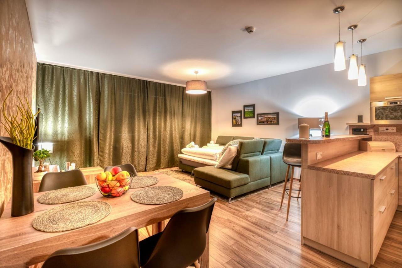 Apartman Lio - Free Garage Parking Tatranska Lomnica Ngoại thất bức ảnh